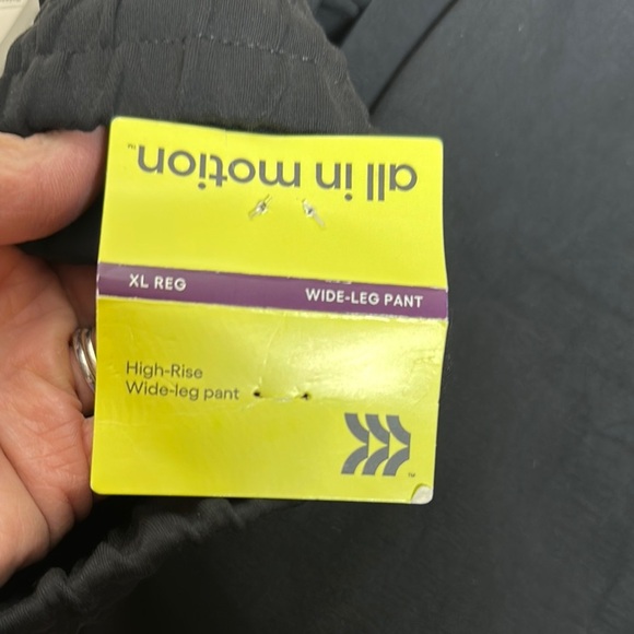 All in Motion Black Sweatpants Joggers - Picture 5 of 11